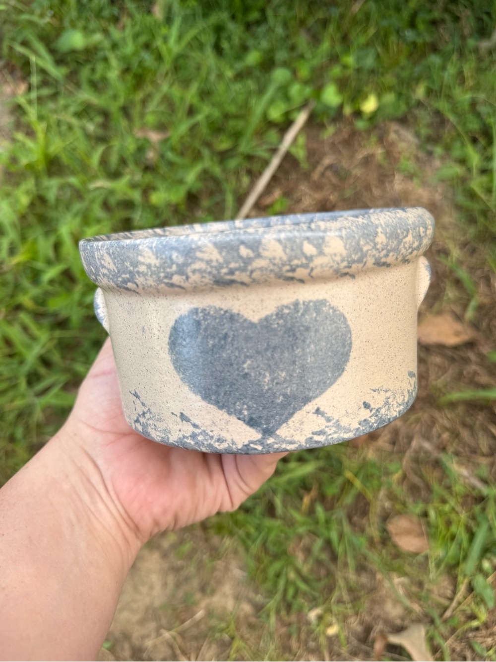 Vintage House Pottery (Sturgis Ky) heart spongeware butter crock